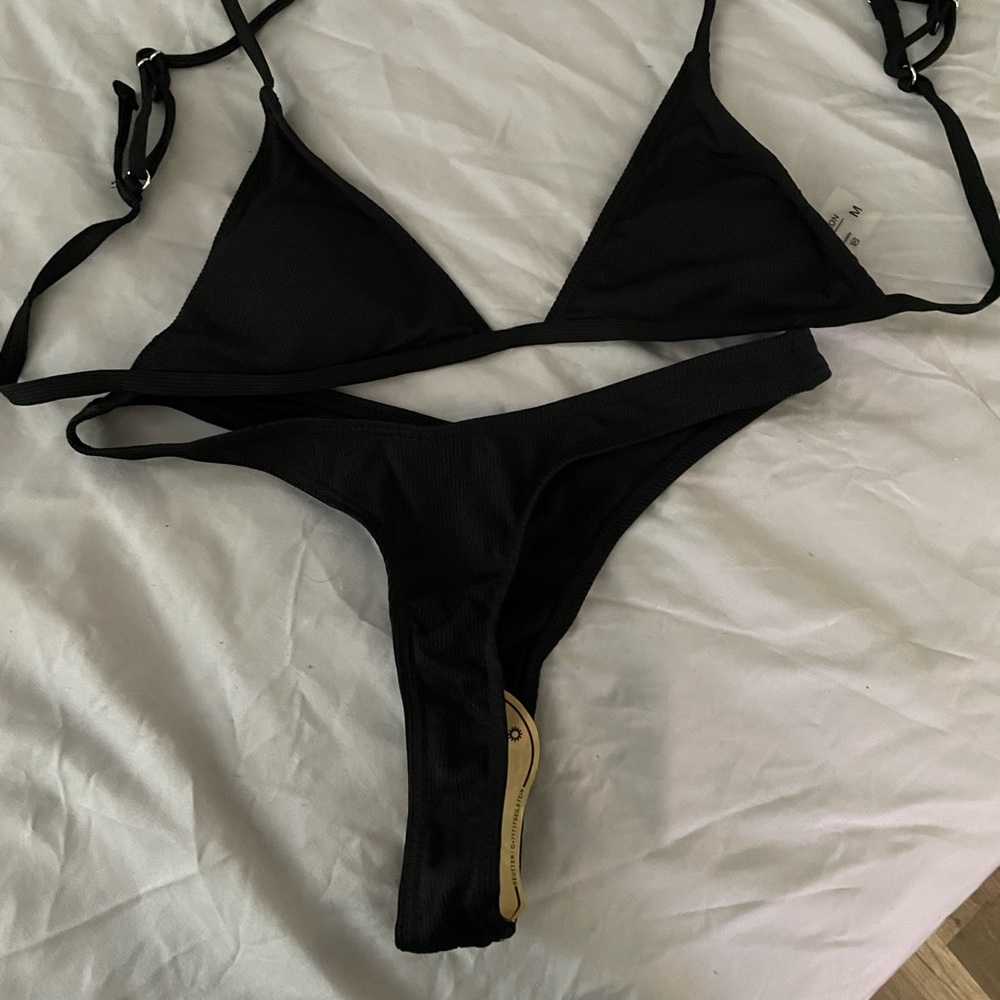 MATTE collection thong bikini